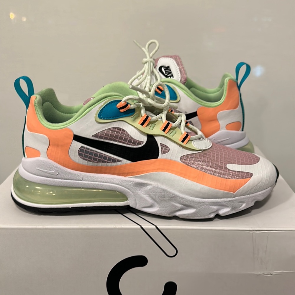 Nike Air Max 270 React SE